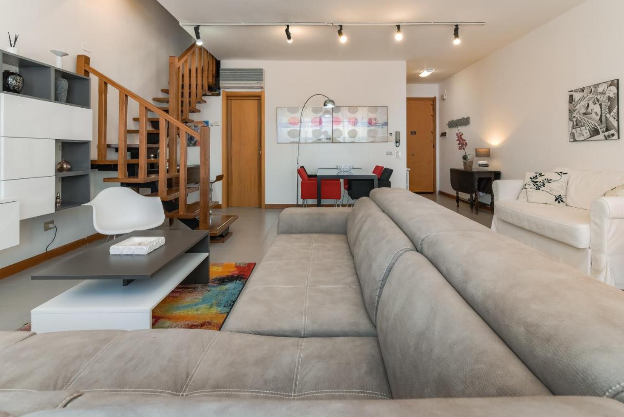 Dario Apartment - Magnolia Holidays Fertilia Dış mekan fotoğraf